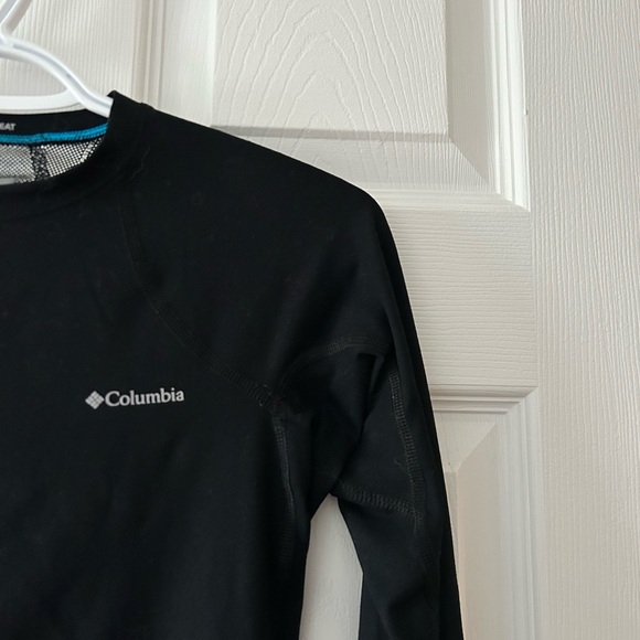 Columbia Black Performance Long Sleeve Top - Picture 2 of 6